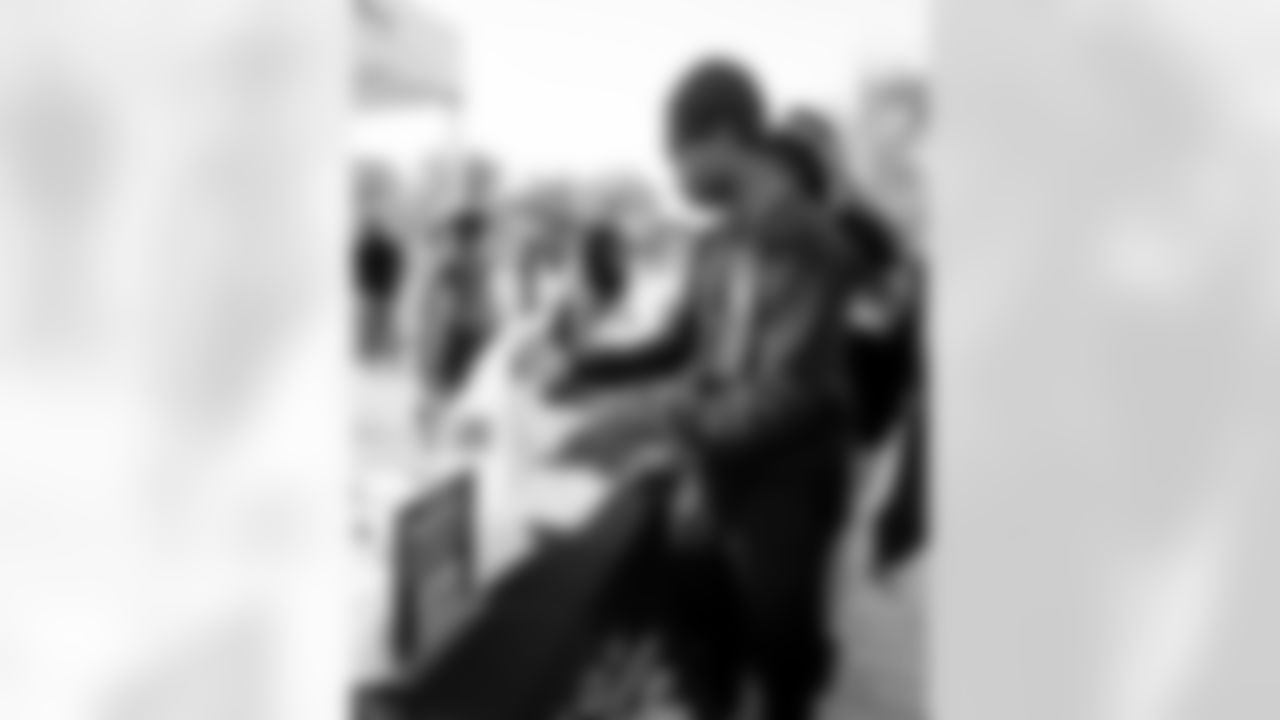 Friday Night Feature featuring Friendship Collegiate @ KIPP College Prep on October 30th 2025 (Alyssa Piazza/ Washington Commanders)