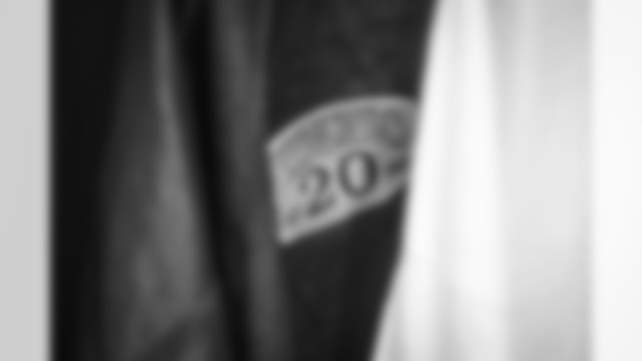 10242024 Darrell Green Suites Reveal KC67862