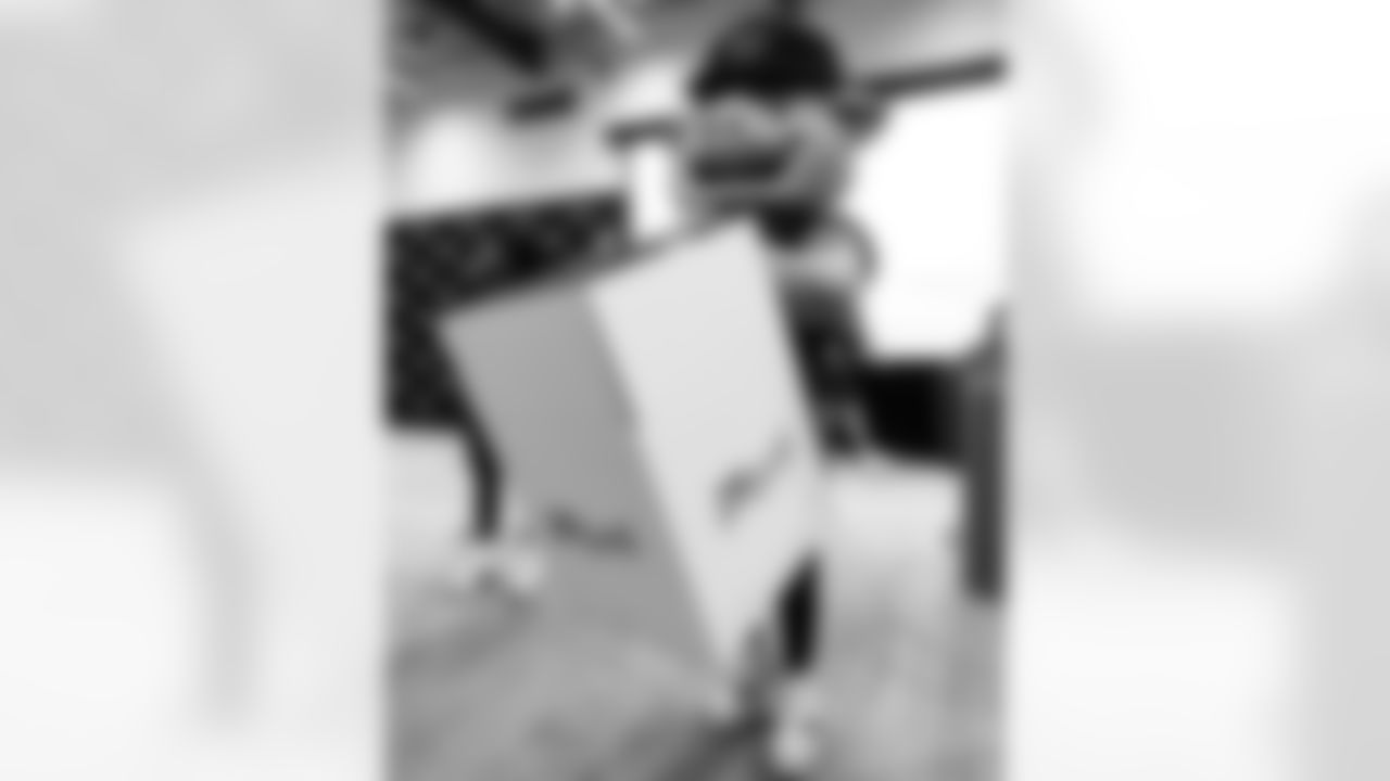 Operation Gratitude6256