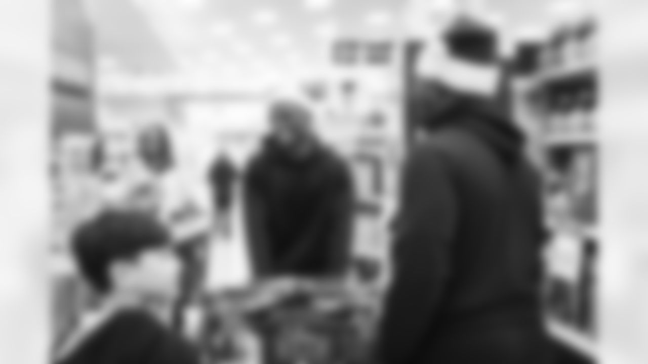 RESTON, VA – DEC 09: Images of Deebo Samuels and Jeremy Reaves shopping with 25 local elementary schools at Target in Reston, VA on DECEMBER 09, 2025 (Photo by Taylor Sims for Washington Commanders)