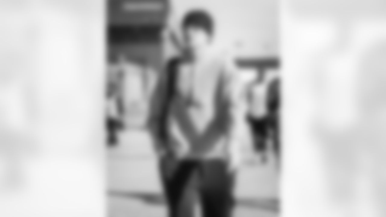 10262025 WK8 IAD Arrivals16616