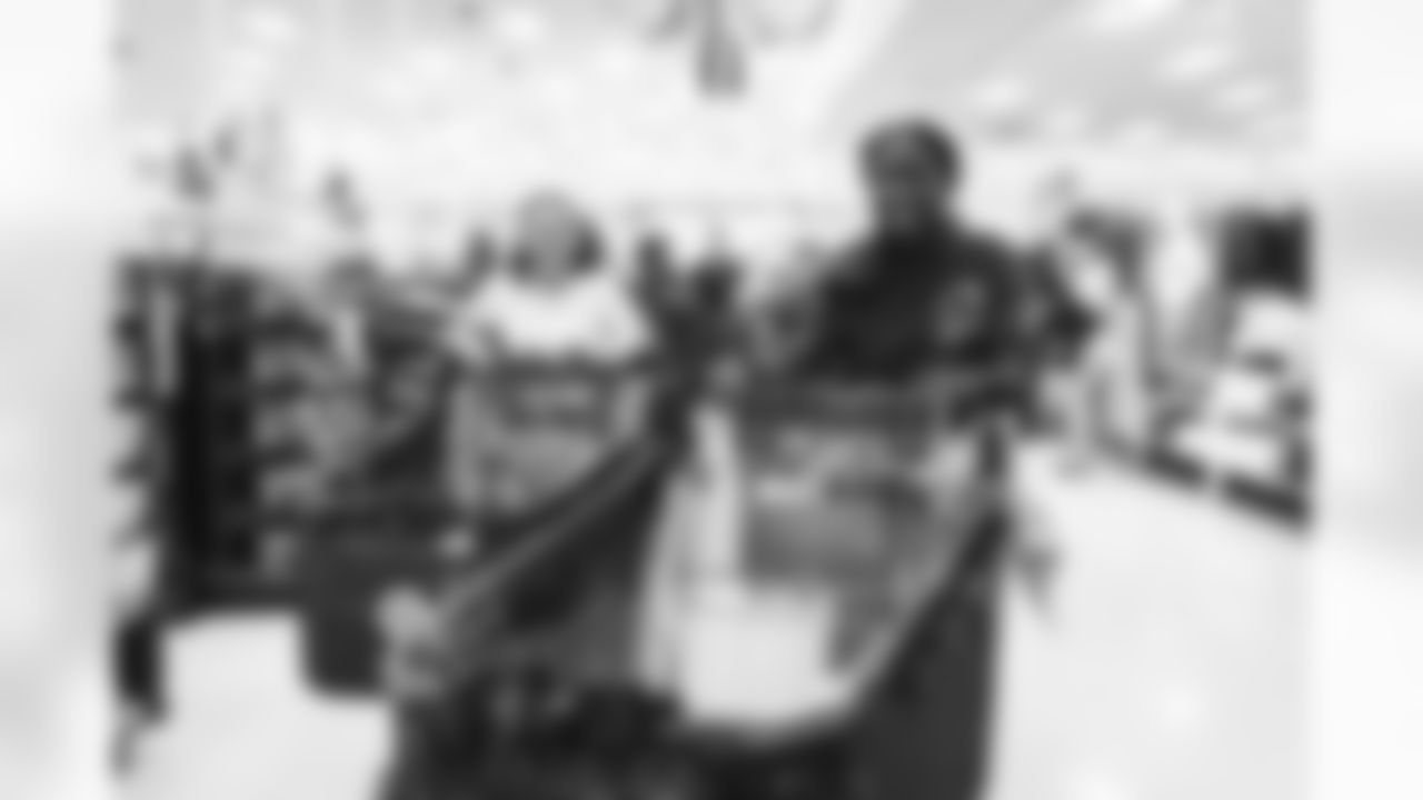 RESTON, VA – DEC 09: Images of Deebo Samuels and Jeremy Reaves shopping with 25 local elementary schools at Target in Reston, VA on DECEMBER 09, 2025 (Photo by Taylor Sims for Washington Commanders)