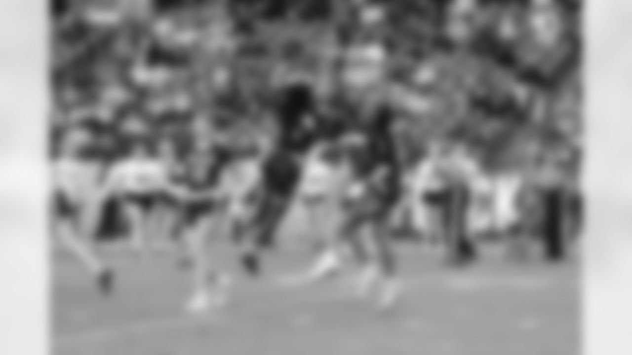 championship-girlsflag-commanders-0163