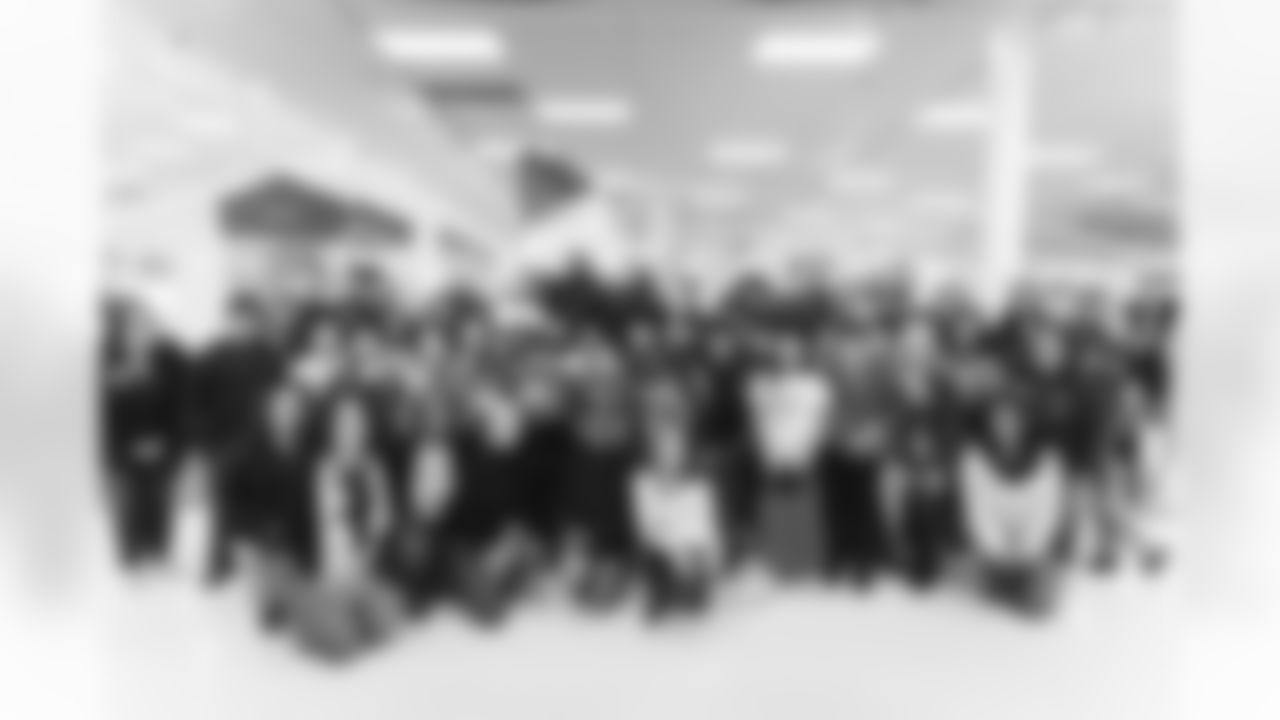 RESTON, VA – DEC 09: Images of Deebo Samuels and Jeremy Reaves shopping with 25 local elementary schools at Target in Reston, VA on DECEMBER 09, 2025 (Photo by Taylor Sims for Washington Commanders)