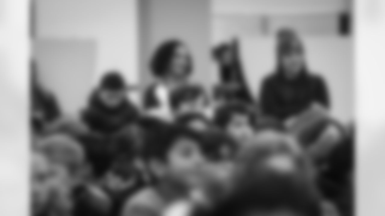 12152025 Commanders Read 170