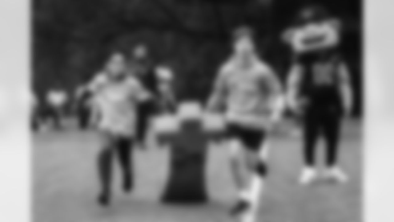 Military Youth Football Clinic - Bethesda with Major Tuddy and Washington Legend Josh Morgan