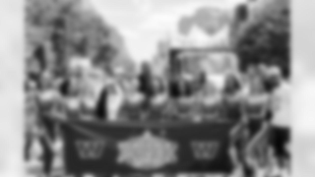 Pride Parade6972