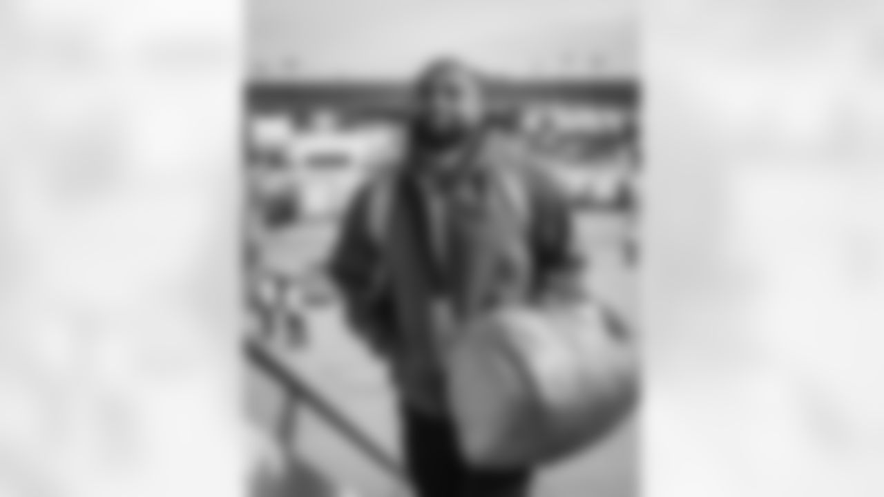 10262025 WK8 IAD Arrivals16601