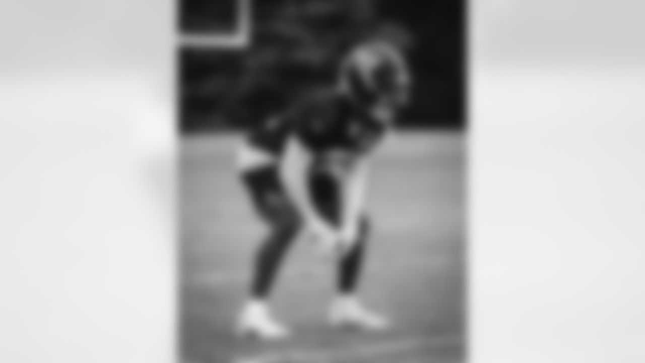 March 12: Signed DT Eddie Goldman.