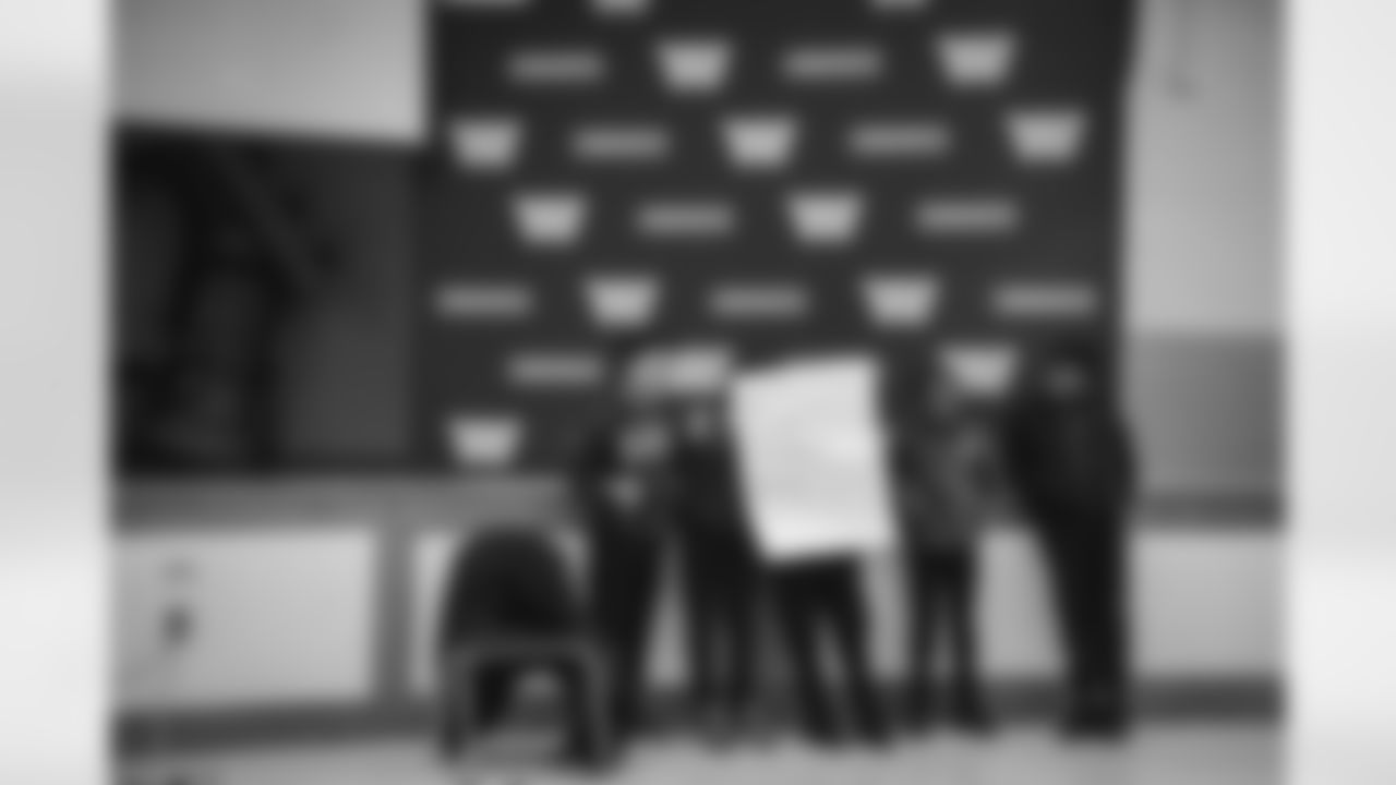 WASHINGTON, DC – DEC 09: Images of Johnson Johnson at his school visit at Malcolm X Elementary in Washington, DC on DECEMBER 09, 2025 (Photo by Taylor Sims for Washington Commanders)