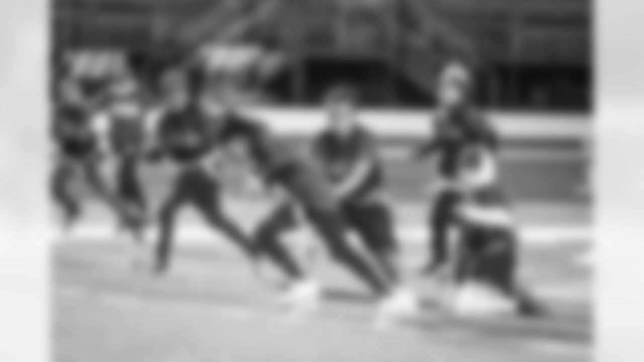 111224 Wale Camp_TS18