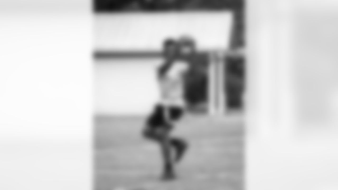 Military Youth Football Clinic - Bethesda with Major Tuddy and Washington Legend Josh Morgan