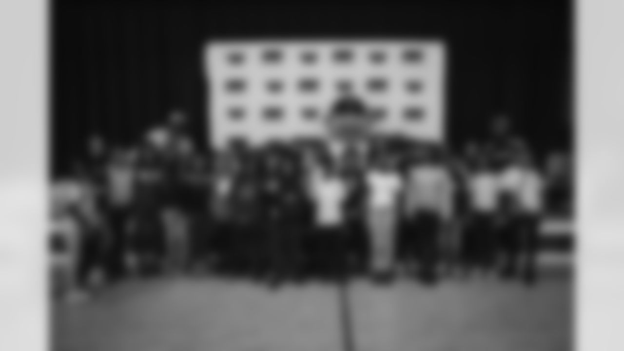 01202026 Commanders Read 720