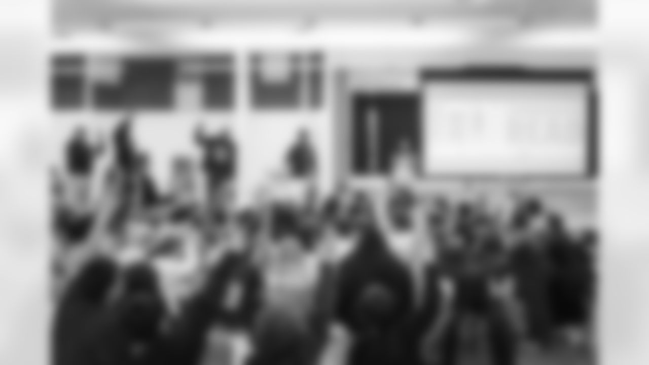 12152025 Commanders Read 161