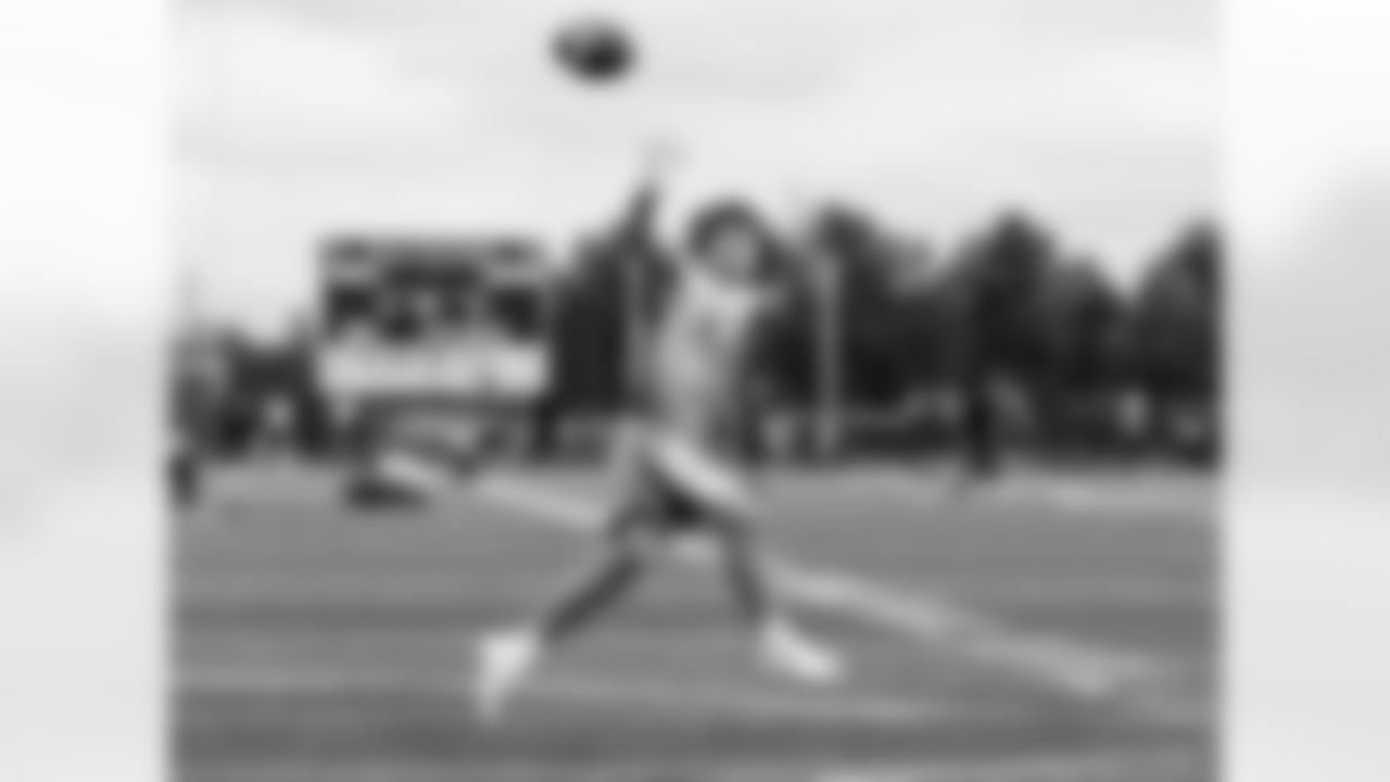 Nike 11-On_Commanders-27