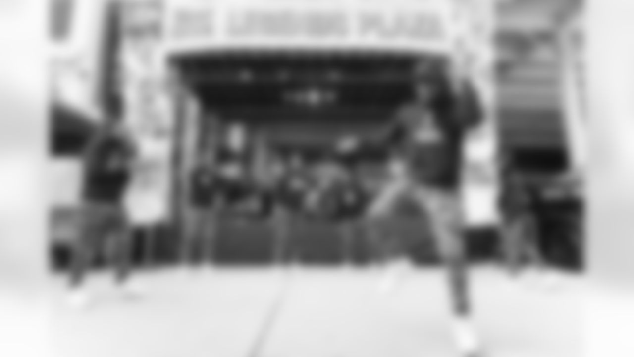 LANDOVER, MD – NOV 09: Command Force dancing at Northwest Stadium on AUGUST 18, 2025 in Landover, MD (Photo by Taylor Sims for Washington Commanders\