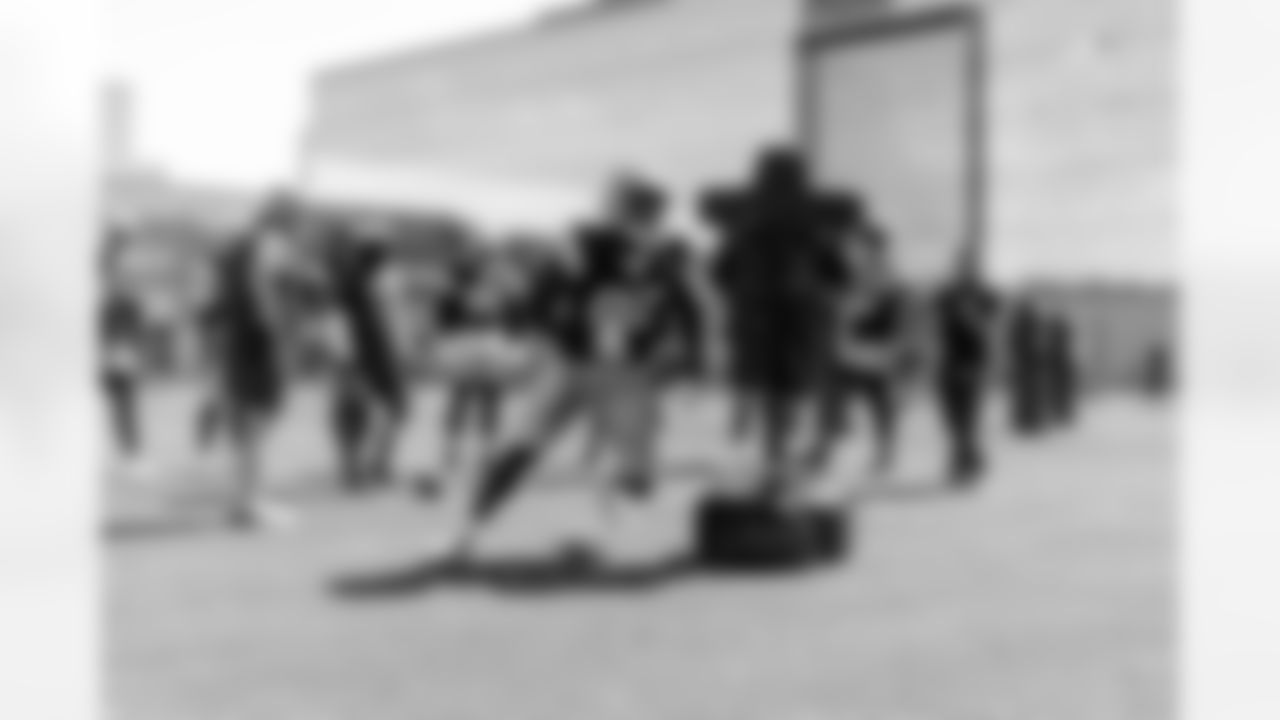 20251008_DAL_Practice-108
