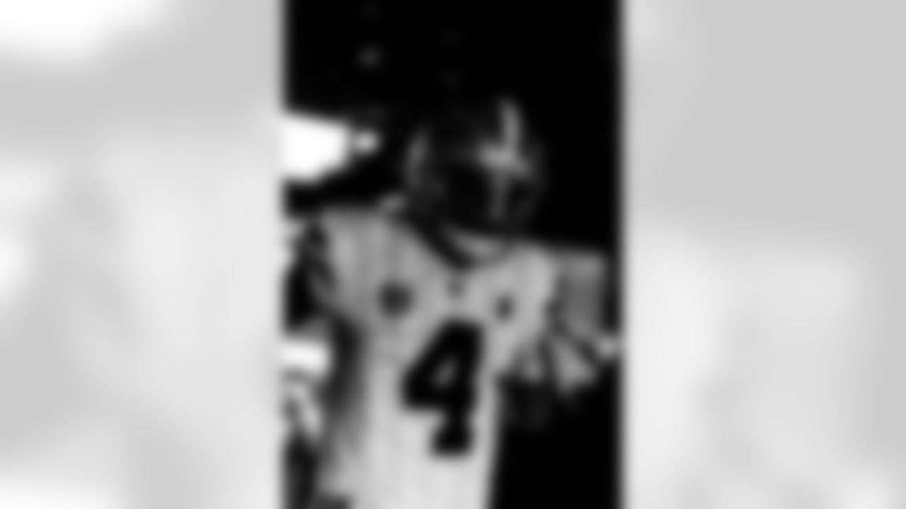 20250928_Monochrome_Monday-1