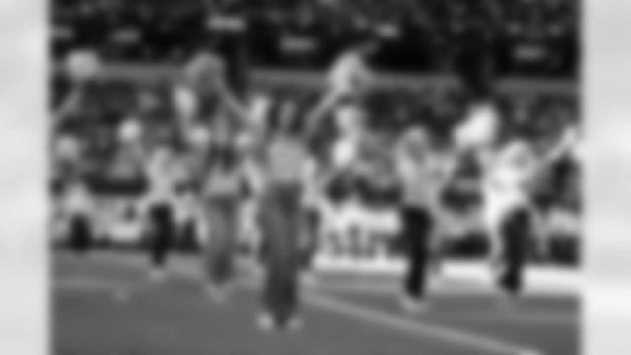 19 October 2025:   Cheerleaders halftime show
of the Dallas Cowboys during their regular season 44-22 win over the Washington Commanders at AT&T Stadium in Arlington, Texas.  Photo by James D. Smith/Dallas Cowboys