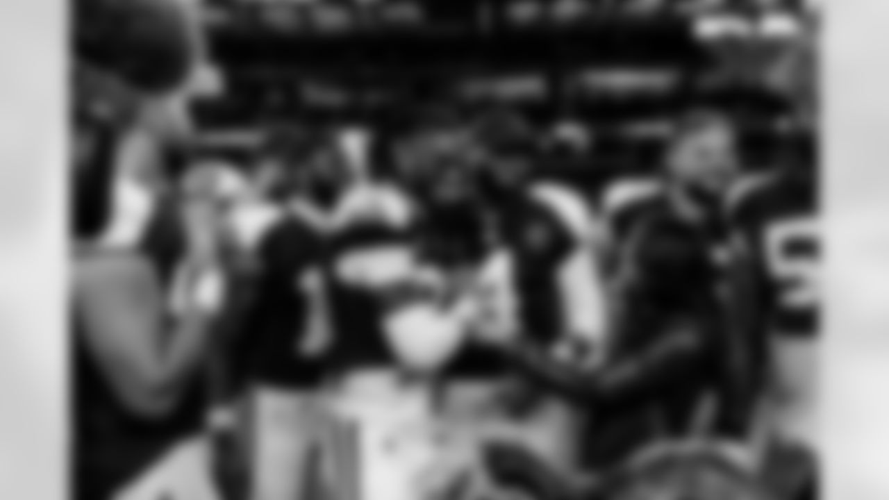 20251127_DAL_vs_KC_Action-377