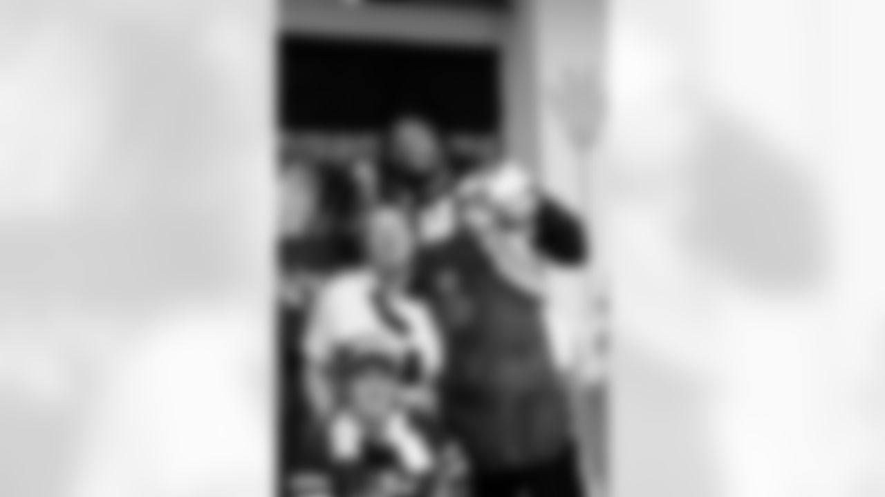 20251112_Early_Thanksgiving_Dallas_107