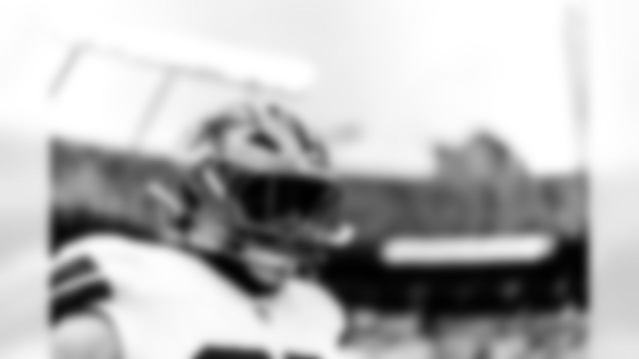 20251012_DAL_@_CAR-185
