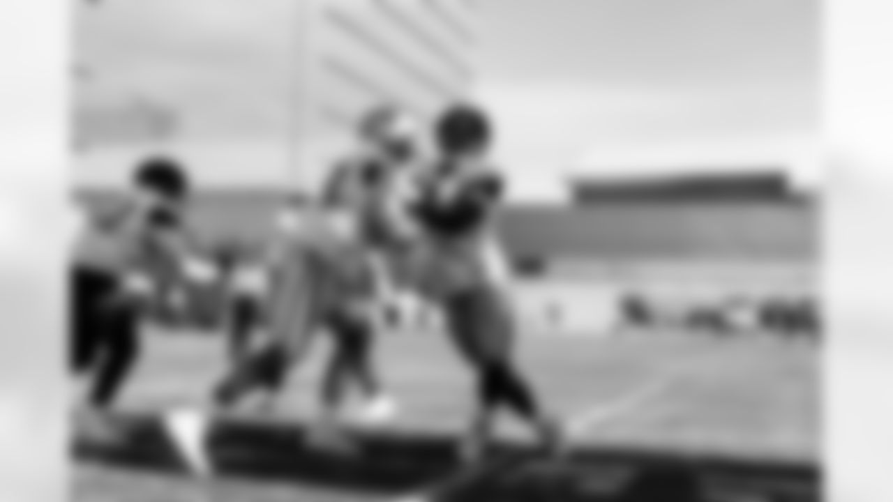 20251210_DAL_Practice-95