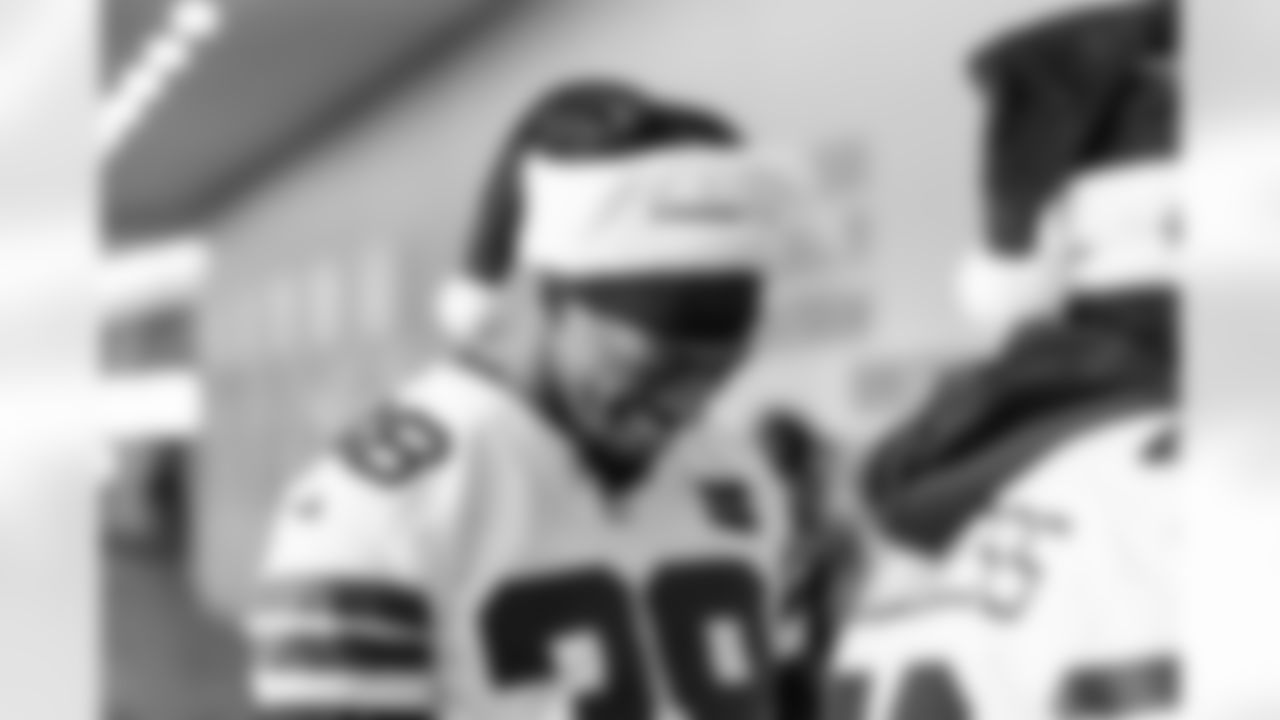 20251201_Rookie_Club_Angel Tree-11