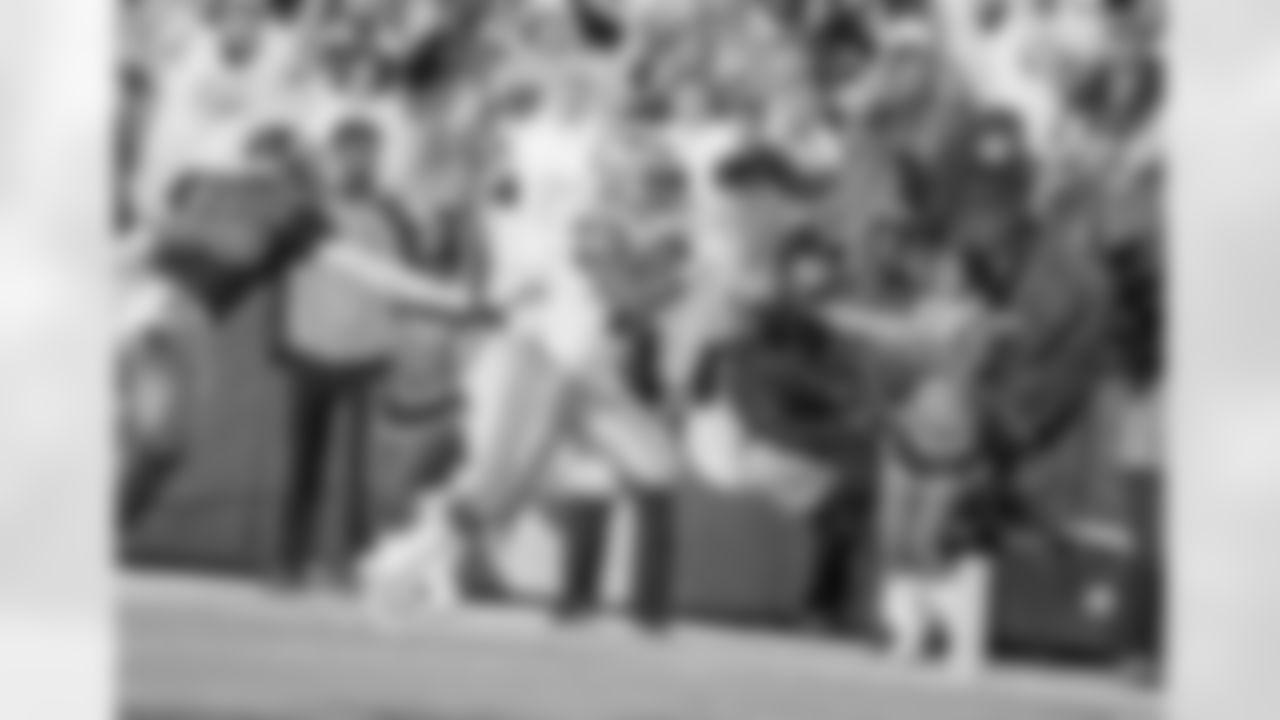 7) The last time a Cowboys running back had at least 30 carries in a game was on Oct. 29, 2017, at Washington. Who was it?

Ezekiel Elliott was a workhorse in this one as he became the last player in Cowboys record books to have at least 30 carries in a game. On a whopping 33 attempts, he rushed for 150 yards and two touchdowns in the Cowboys' 33-19 win. Not only was that a career best for Elliott, but the effort also equaled Troy Hambrick and others for the fourth-highest total in team history.