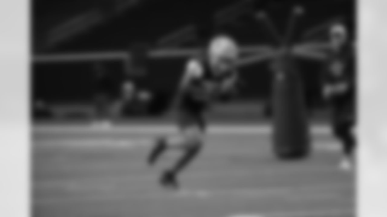 Marist Liufau gets to the quarterback
In situational snaps last season, the Cowboys used Marist Liufau on a linebacker blitz and he got home for 1.5 sacks. Liufau was used that way again in practice on Wednesday, and caused two pressures, both of which would have been sacks if it was run in a real game setting.
Matt Eberflus isn't one to blitz his linebackers often, but maybe Liufau's skillset can change that if he proves he can apply pressure in the backfield.
– Tommy Yarrish