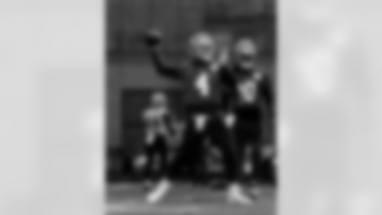 20251223_DAL_Practice-33