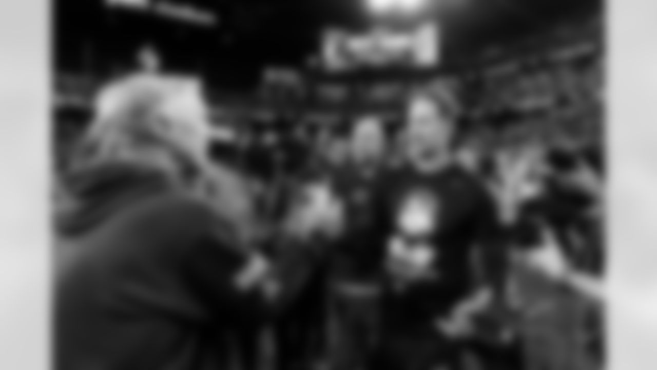 20251117_DAL_@_LV-672