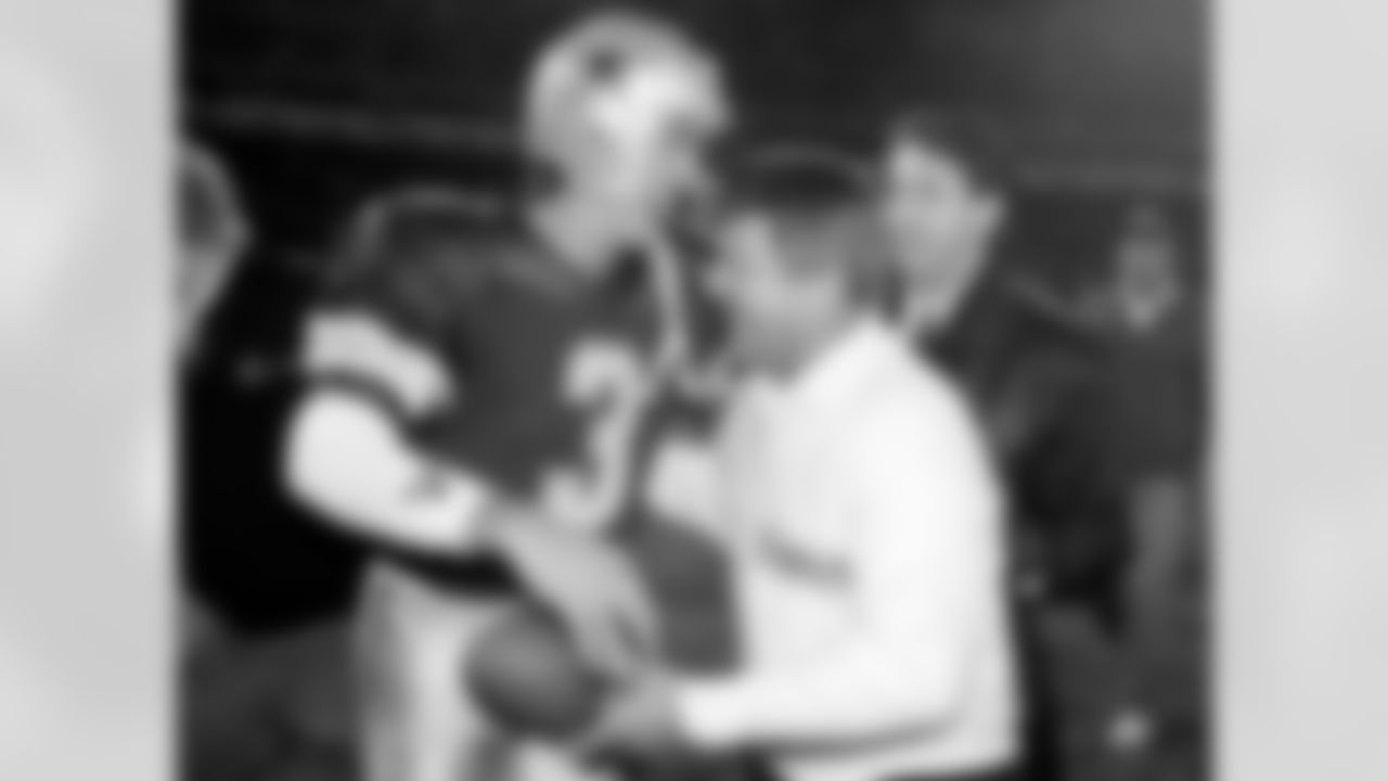 14) The Cowboys' first win in the Jerry Jones ownership era came in a Sunday night showdown at Washington on Nov. 5, 1989. Who was the starting quarterback for Dallas?

With Troy Aikman sidelined due to injury, fellow rookie Steve Walsh was behind center for this unlikely win. He completed only 10 of 30 passes for 142 yards, but a touchdown by running back Paul Palmer, who finished with 110 rushing yards, and two field goals from Roger Ruzek was good enough to pull out a 13-3 victory. That would mark the only win for Dallas in Jones' first season owning the team.