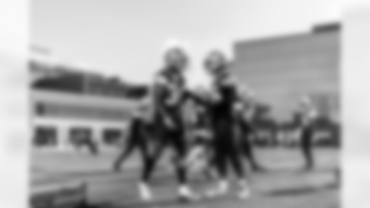 20251113_DAL_Practice-38