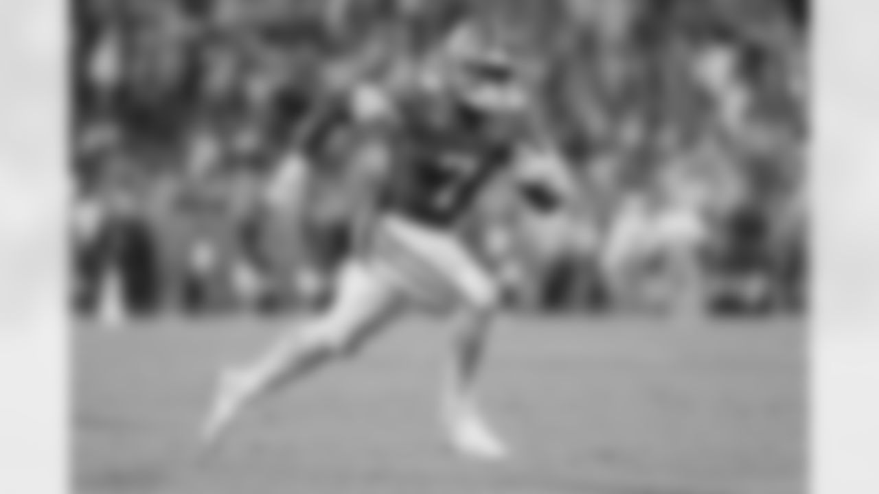 Mafah switched his number to No. 7 for his final two years. While he continued to rotate in the backfield, he had some major games, including a four-touchdown performance in the Gator Bowl to defeat Kentucky to wrap up the 2023 season.