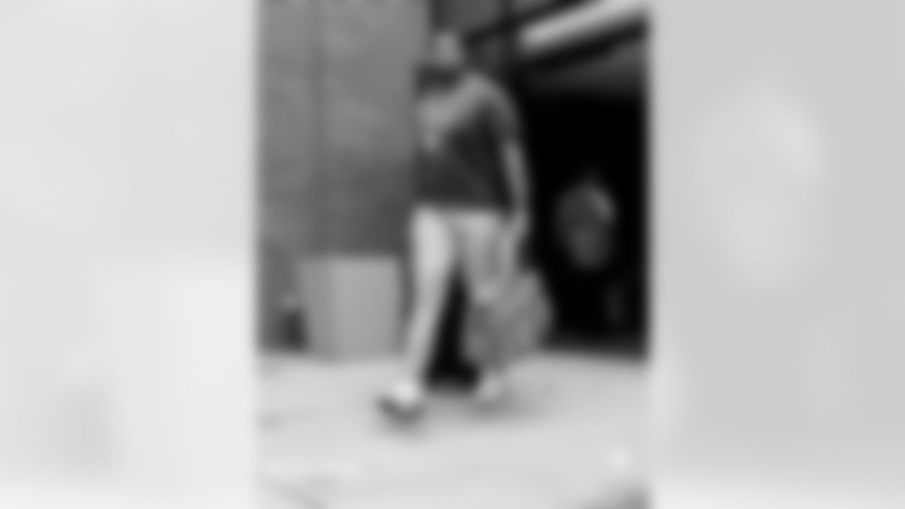 20251012_DAL_@_CAR-1