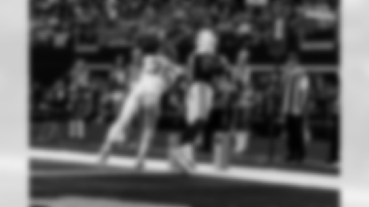 20251127_DAL_vs_KC_Action-277