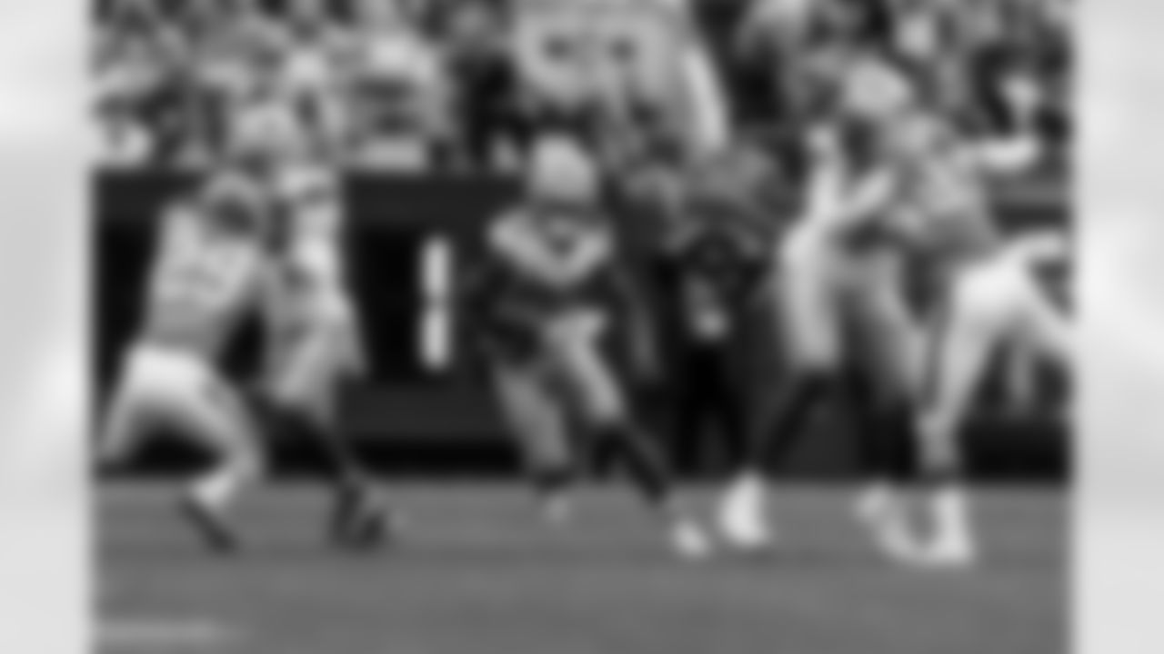 20251026_DAL_@_DEN-373