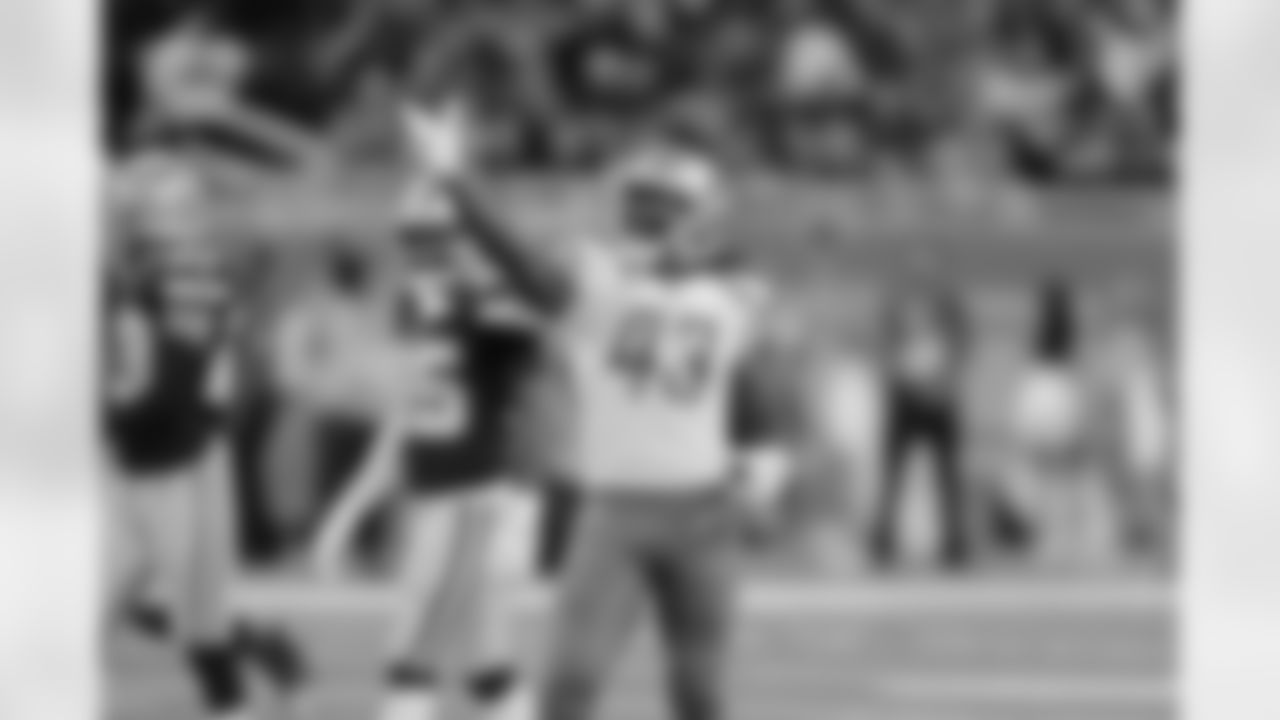 17) What seventh-round draft pick of the Cowboys in 2018 actually started a game for the Lions, against Dallas in 2019?

In 2019, Bo Scarborough made his NFL debut as a running back for the Lions. Ironically, he played against the team that drafted him. The Cowboys picked him in the seventh round in 2018 but eventually released him. Scarborough rushed for 55 yards and a touchdown in that game, but the Cowboys won, 35-27. Scarborough only played in seven games for his entire career.