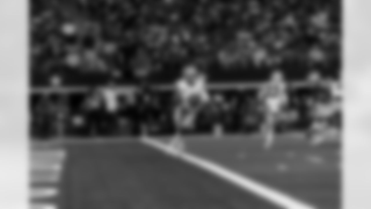 20251123 Dallas Cowboys Vs Philadelphia Eagles. 
Passing Record Throw