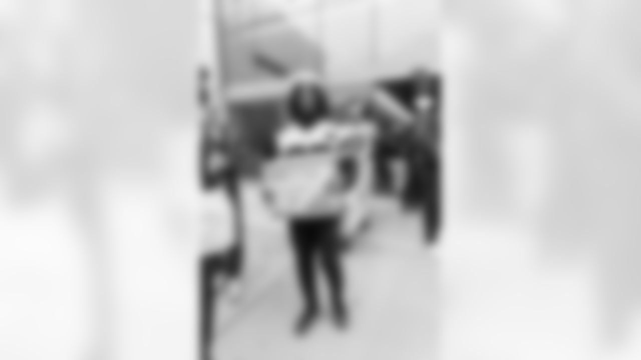 20251201_Rookie_Club_Angel Tree-61