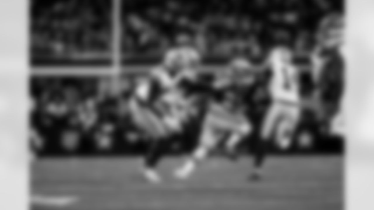 20251123_DAL_VS_PHI-284