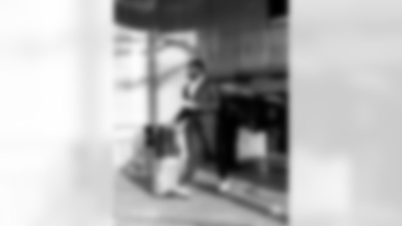 20251225_Arrivals-16