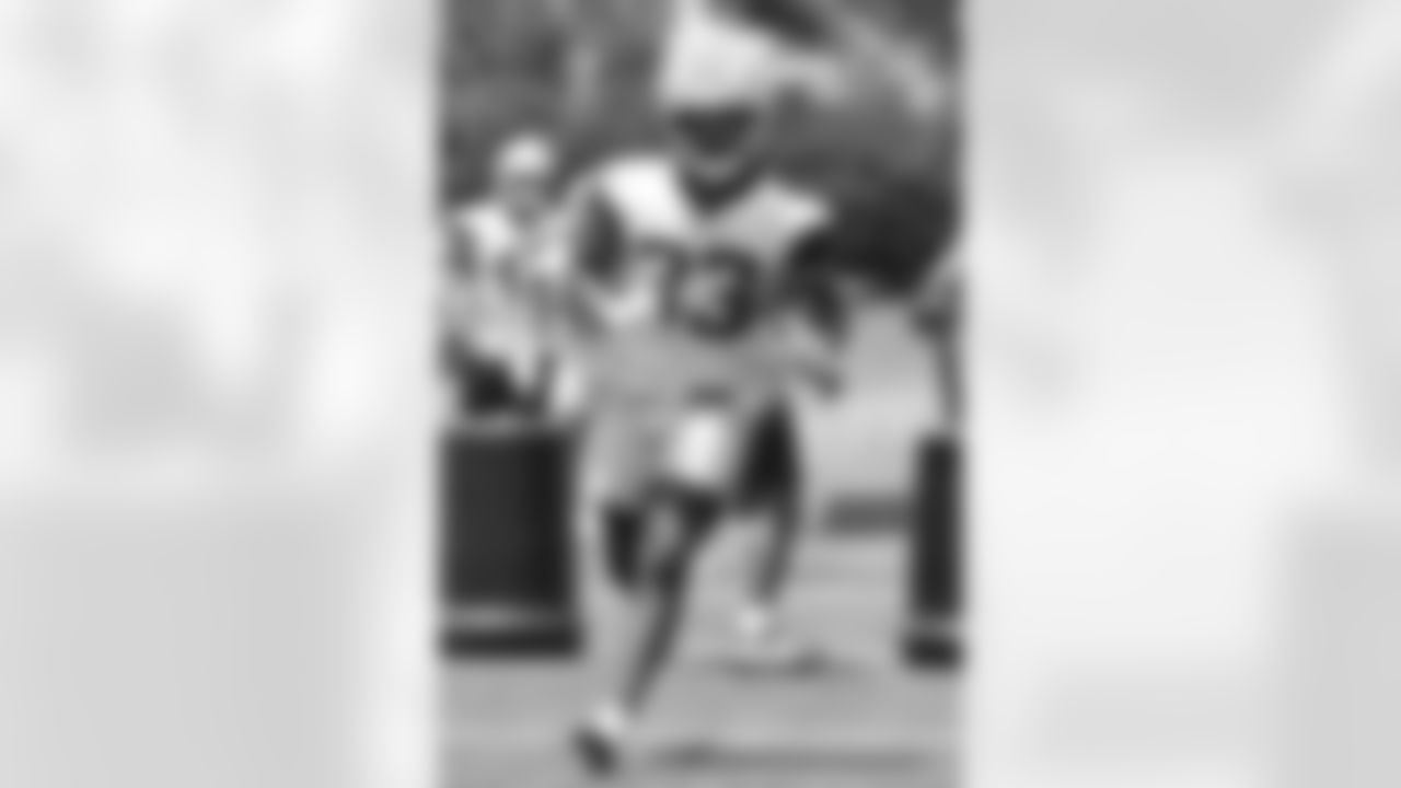 JaVonte Williams flashing early
The question of who will take the lead role in the running backs' room in Dallas won't be sorted until the team gets to Oxnard, but Williams has been on the right trajectory from OTAs and now into the start of minicamp. He's taken some impressive snaps with the first team that's allowed him to show both an ability to make defenders miss in space, but also to run right up the middle.
He's off to one of the best starts of the entire RBs group.
- Patrik Walker