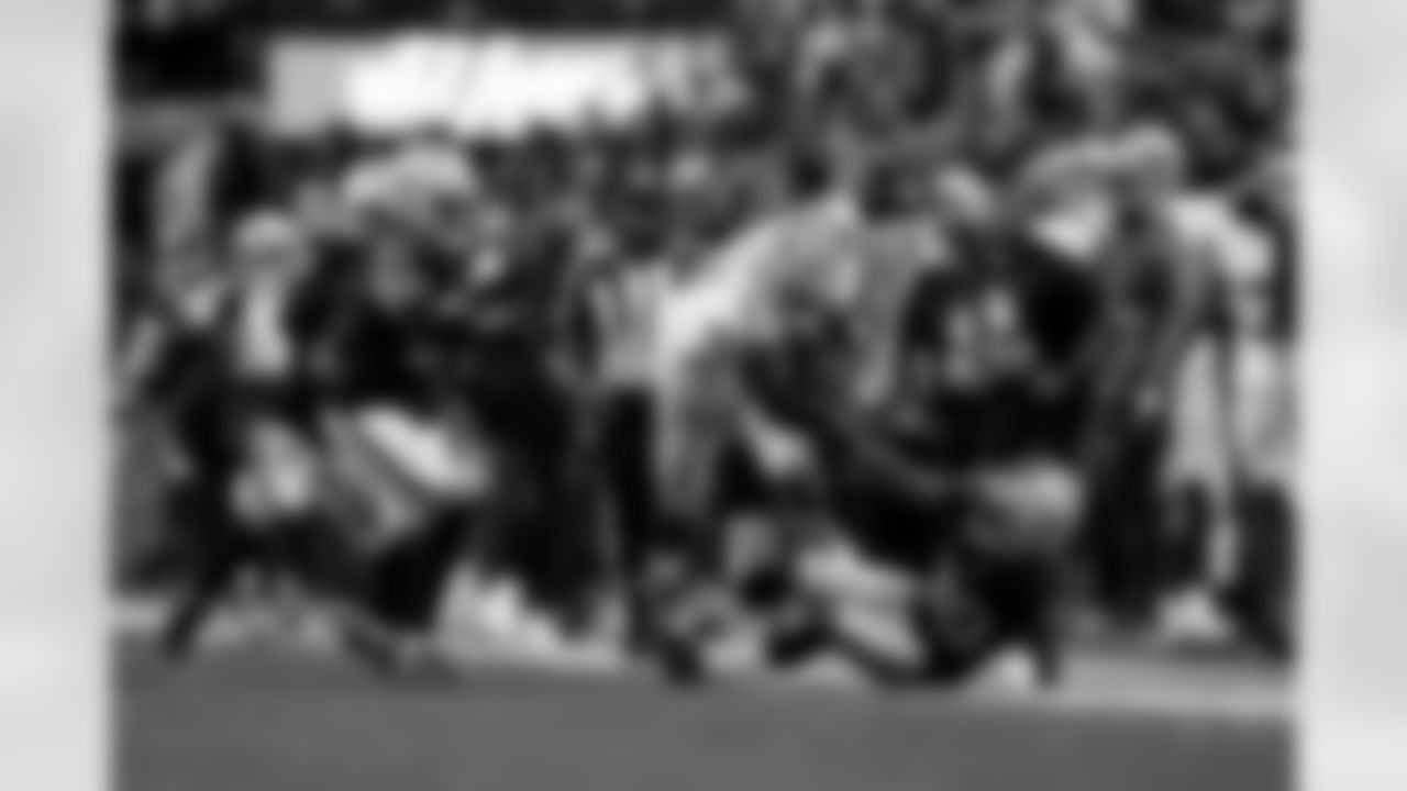 20251117_DAL_@_LV-585