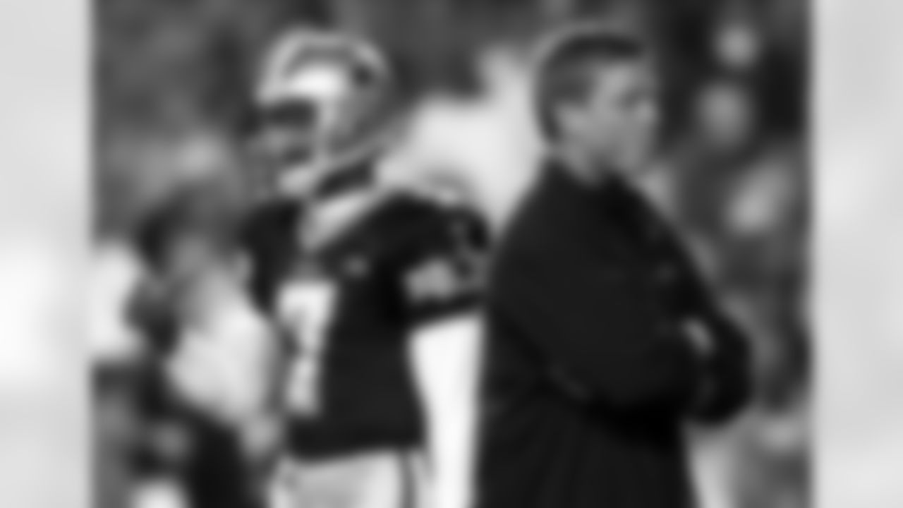 17) In Dave Campo's first win as a head coach in 2000, who was the quarterback to lead the Cowboys to a 27-21 road win at Washington?

With Troy Aikman injured with a concussion, veteran Randall Cunningham led the Cowboys to a win. He passed for just 187 yards, including 78 on one play, hitting Chris Warren for an early touchdown.