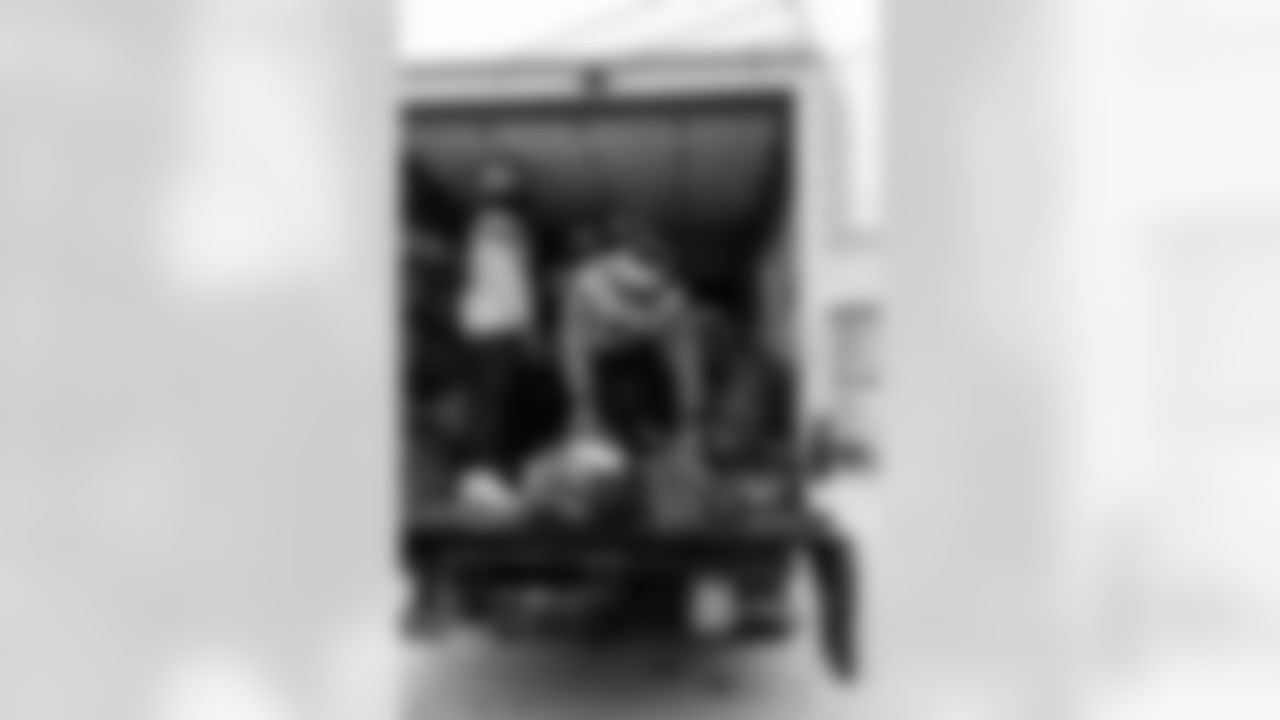 20251201_Rookie_Club_Angel Tree-54