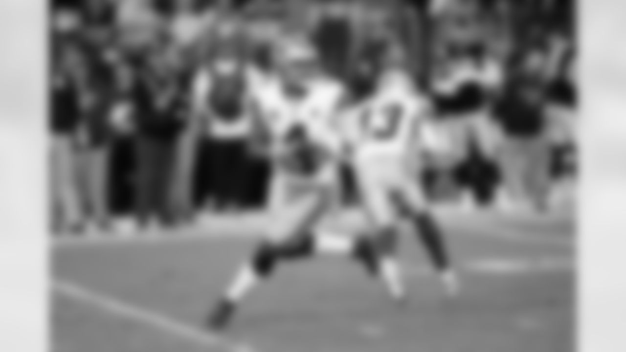 16 November 2025:   Views 
of the Dallas Cowboys during the first half of their NFL regular season game against the Las Vegas Raiders at Allegiant Stadium in Las Vegas, Nevada.  Photo by James D. Smith/Dallas Cowboys