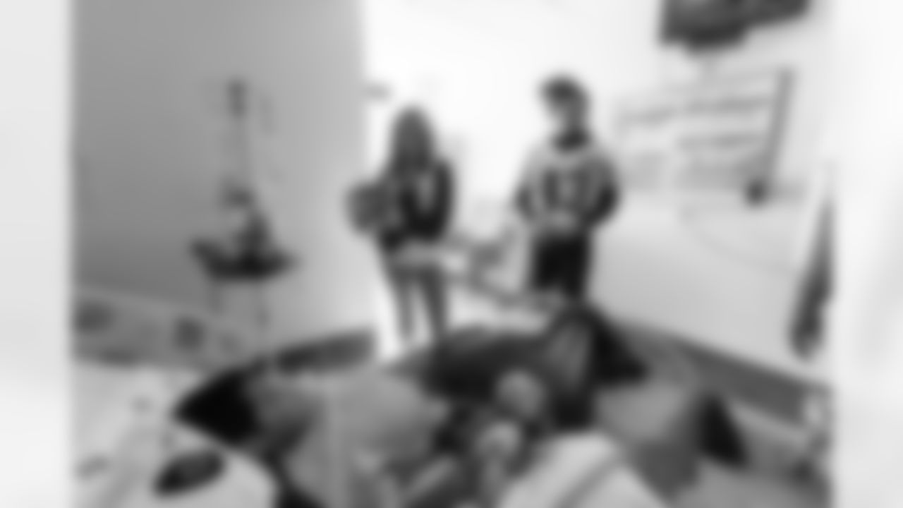 20251208_Hospital_Visits_Medical_City-45