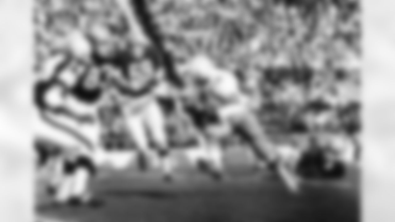 9) Who was the Cowboys' opponent in their very first Thanksgiving game, which took place on Nov. 24, 1966?
The Cowboys' opponent that day was the Cleveland Browns, one of the top teams in the NFL and a rival of Dallas at the time. Many NFL owners, though, had no interest in playing on Thanksgiving back then, fearing that fans wouldn't come out for a holiday game during the week. However, Cowboys president Tex Schramm knew better and agreed to host the event. And he was proven right as 80,259 fans filled the Cotton Bowl to watch Don Perkins (pictured) rush for 111 yards in leading Dallas to a 26-14 victory, a team attendance record that stood until AT&T Stadium opened in 2009.